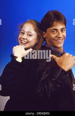 Silvia Seidel, deutsche Schauspielerin und Tänzerin mit Kollegen Patrick Bach, Deutschland um 1988. Stockfoto