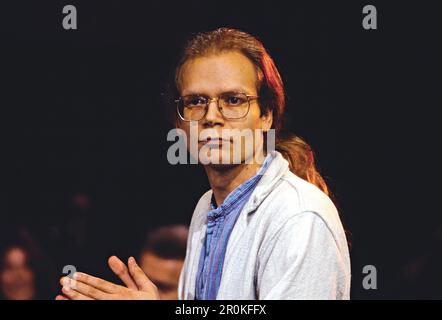 Jazz Fest Berlin, Philharmonie, Deutschland, 1993, Frank Raschke, deutscher Jazzpianist , Auftritt mit Vielharmonie & RBT Orchester. Jazz Fest Berlin, Philharmonie, Deutschland, 1993, Frank Raschke, Deutscher Jazzpianist, Aufführung mit Vielharmonie & RBT Orchestra. Stockfoto
