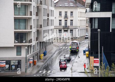 Müllwagen, der feste Siedlungsabfälle in Brüssel, Belgien befördert © Wojciech Strozyk / Alamy Stock Photo *** Lokale Bildunterschrift *** Stockfoto