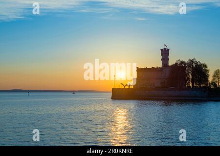 Schloss Montfort, Sunset, Oberschwaben, Bodensee, Langenargen, Baden-Württemberg, Deutschland Stockfoto