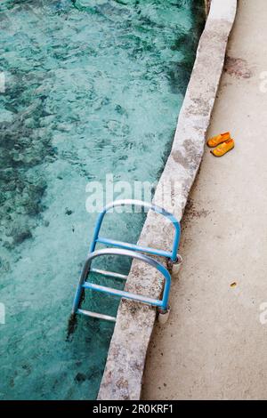 Jamaika Oracabessa. Goldeneye Hotel und Resort. Schritte zur Lagune des Resorts. Stockfoto