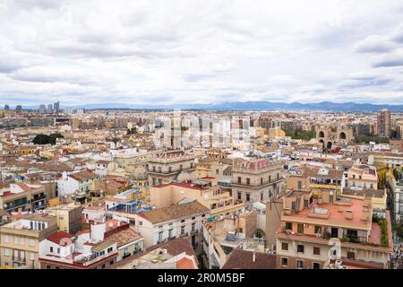 Panoramablick auf das historische Zentrum von Valencia vom Turm von El Miguelete. Valencia - Spanien Stockfoto