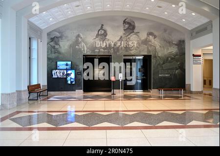 Wheaton, Illinois, USA. Das Innere des First Division Museums im Cantigny Park. Stockfoto