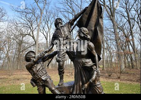 Wheaton, Illinois, USA. Die „Spirit of Commitment“-Statue im Cantigny Park. Stockfoto