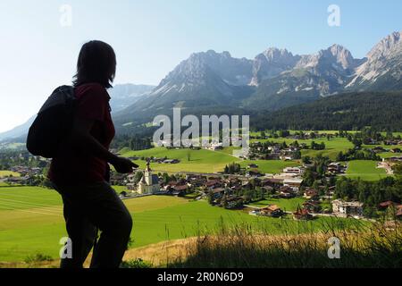 Über Wilden Kaiser, Tirol, Österreich Stockfoto