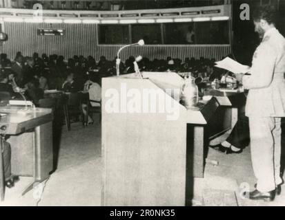 Äthiopischer Kaiser Haile Selassie auf der Eröffnungstagung des Treffens der Organisation der afrikanischen Einheit, Addis Abeba, Äthiopien 1966 Stockfoto