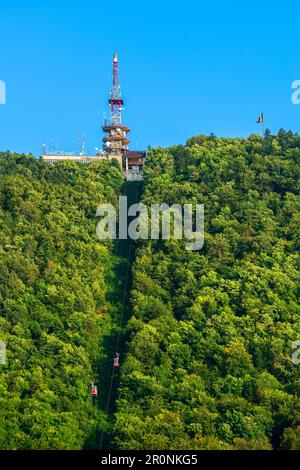 Centrul Vechi mit Seilbahn, Brasov, Transsilvanien, Rumänien Stockfoto