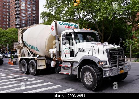 Mischfahrzeug in New York City – USA Stockfoto