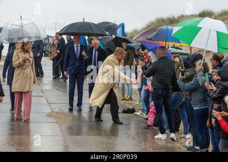 Texel, Niederlande. 09. Mai 2023. König Willem-Alexander und Königin Maxima der Niederlande in Texel am 09. Mai 2023 für einen regionalen Besuch im Waddeneilanden Credit: Albert Nieboer/Netherlands OUT/Point de Vue OUT/dpa/Alamy Live News Stockfoto