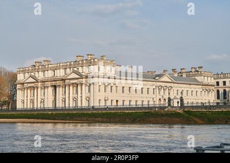 University of Greenwich, ehemals Royal Naval College, am Ufer der Themse, London, England. Stockfoto