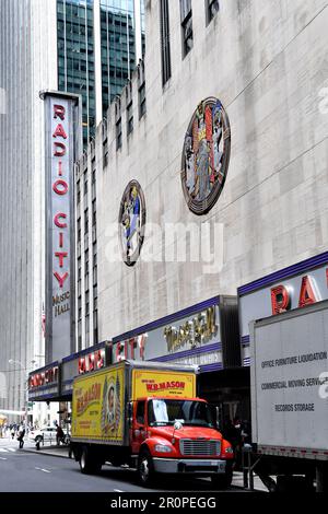 die historische Radio City Music Hall im Herzen von Midtown Manhattan, New York City. New York City - USA Stockfoto