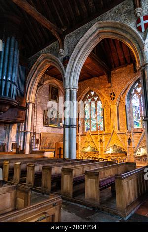 Innenseite der St. Thomas Church of St Thomas aus dem 13. Jahrhundert, Winchelsea, East Sussex, England, Großbritannien Stockfoto