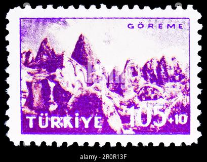 MOSKAU, RUSSLAND - 08. APRIL 2023: In der Türkei gedruckte Briefmarken zeigen Goreme, ca. 1959 Stockfoto