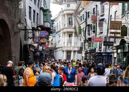 Die beeindruckende Szene für harry Potter mit der Gringotts Bank in den Universal Studios, Orlando, Florida, USA Stockfoto