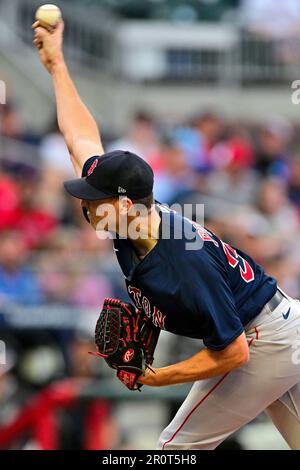 Atlanta, Usa. 09. Mai 2023. Der erste Pitcher der Boston Red Sox, Nick Pivetta (37), liefert an die Atlanta Braves während der ersten Inning eines Major League Baseballspiels im Truist Park in Atlanta, Georgia, am Dienstag, den 9. Mai 2023. Foto: David Tulis/UPI Credit: UPI/Alamy Live News Stockfoto