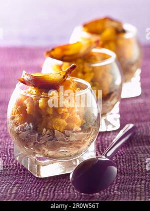 Ente Parmentier mit Süßkartoffeln Stockfoto