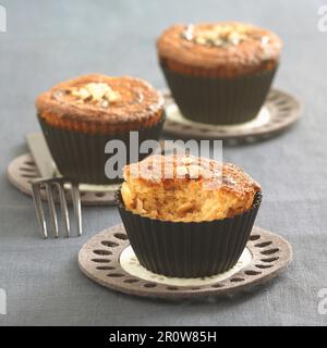 Cashew und Ahornsirup Cupcakes Stockfoto
