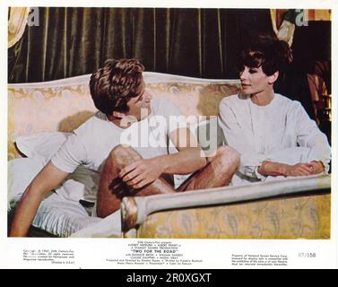 ALBERT FINNEY und AUDREY HEPBURN in ZWEI FÜR DEN ROAD 1967 Regisseur / Produzent STANLEY DONEN Autor Frederic Raphael Musik Henry Mancini Stanley Donen Films / Twentieth Century Fox Stockfoto