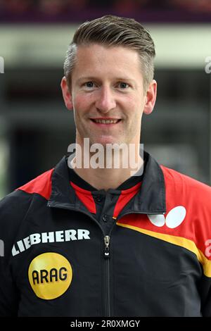 Düsseldorf, Deutschland. 10. Mai 2023. Ruwen Filus lacht in die Kamera. Die individuelle Weltmeisterschaft 2023 findet in Durban, Südafrika, statt. Kredit: Federico Gambarini/dpa/Alamy Live News Stockfoto