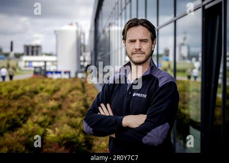 BERGEN OP ZOOM - Porträt von Kees Aarts (CEO und Gründer) von Protix, der größten Insektenfarm der Welt. Die Larven dieser Fliege sind sehr eiweißreich. ANP ROBIN VAN LONKHUIJSEN niederlande raus - belgien raus Stockfoto