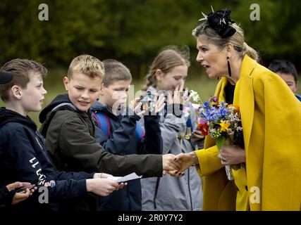 SCHIERMONIKOG - Queen Maxima wird auf der Partnership Van der Bijl - Holwerda begrüßt. Das königliche Paar wird einen zweitägigen regionalen Besuch der Wadden Islands abstatten. ANP KOEN VAN WEEL niederlande raus - belgien raus Stockfoto