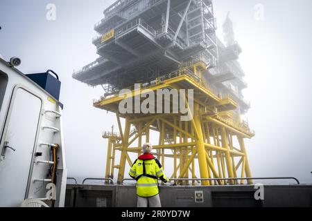 NORDSEE - 10/05/2023, Umspannwerk (Steckdose) für Offshore-Windparks. Dadurch wird Windenergie von den Windparks zum Festland transportiert. ANP JEROEN JUMELET niederlande raus - belgien raus Stockfoto