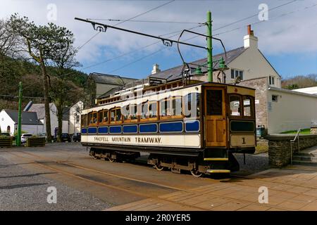 Die Snaefell Mountain Railway, die seit 1895 auf der Isle of man betrieben wird, ist die einzige elektrische Bergbahn in Großbritannien Stockfoto