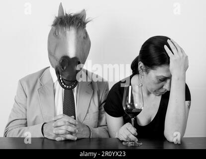 Magdalena Roeseler - man kann ein Pferd zum Wein führen, aber man kann es nicht zum Trinken bringen Stockfoto