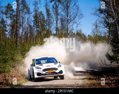Tingsryd, Schweden, 10. Mai 2023 MRF Tyres Dealer Team und Team GN Motorsport während der Tests vor der FIA European Rally Championship in Polen. Dennis Radstrom mit Beifahrer Johan Johansson Credit: PEO Mšller/Alamy Live News Stockfoto