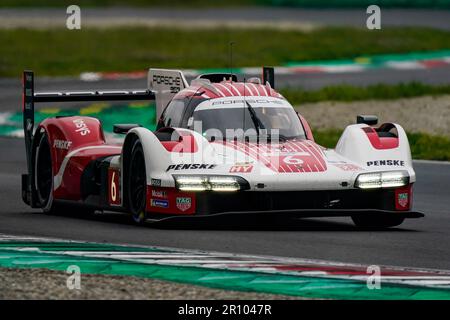 Monza, Italien. 10. Mai 2023. Porsche 963 LMDh am Testtag der Weltausdauermeisterschaft am 10. Mai 2023 in Autodromo Nazionale Monza, Italien Photo Alessio Morgese / E-Mage Credit: Alessio Morgese/Alamy Live News Stockfoto