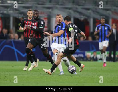 Mailand, Italien. 10. Mai 2023. Halbfinale der UEFA Champions League, erste Etappe, Fußballspiel zwischen AC Milan und FC Internazionale Credit: Nderim Kaceli/Alamy Live News Stockfoto