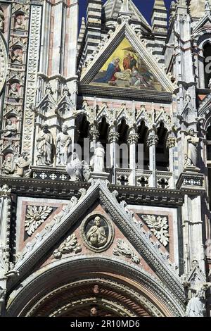 Italia, Italien, Italien; Cattedrale Metropolitana di Santa Maria Assunta; Metropolitan Cathedral of Saint Mary of the Himmelfahrt' Duomo di Siena; Dom Stockfoto