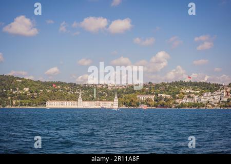 Die älteste Militärschule der Türkei befindet sich in Chengelki, Istanbul, am asiatischen Ufer des Bosporus. Militär Lyceum Kuleli Stockfoto