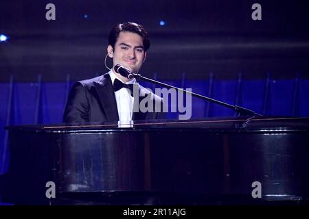 Rom, Italien. 10. Mai 2023. Rom: Lumina-Studien. 68. Ausgabe der David di Donatello Awards. Fernsehen . Auf dem Foto: Matteo Bocelli Credit: Independent Photo Agency/Alamy Live News Stockfoto