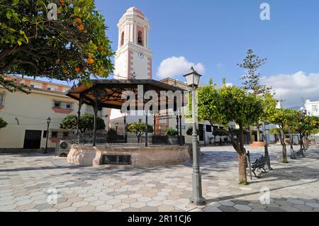 Plaza del Reloj, Platz des Uhrenturms, Altstadt, Estepona, Provinz Malaga, Costa del Sol, Andalusien, Spanien Stockfoto