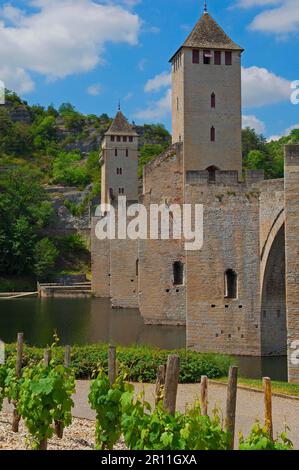 Cahors, Valentre Brücke, Pont Valentre, Fluss Lot, Lot Handelsverträge, Quercy, Via Podiensis, Way of St. James, Frankreich Stockfoto