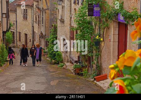 Saint Cirq Lapopie, Lot Valley, Way of St. James, Midi Pyrenäen, Frankreich Stockfoto