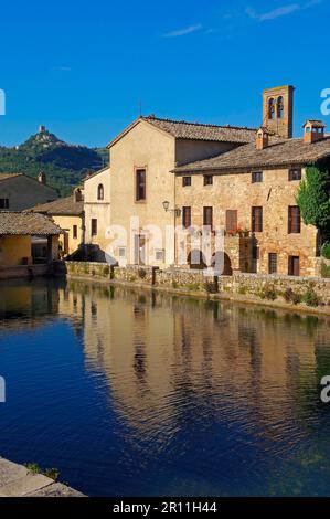 Bagno Vignoni, Thermalbad, Val d'Orcia, Orcia-Tal, UNESCO-Weltkulturerbe, Provinz Siena, Toskana, Italien Stockfoto