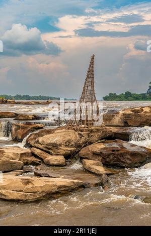 Angelkorb des Wagenya-Stammes, Kisangani, Kongo, DR Kongo Stockfoto