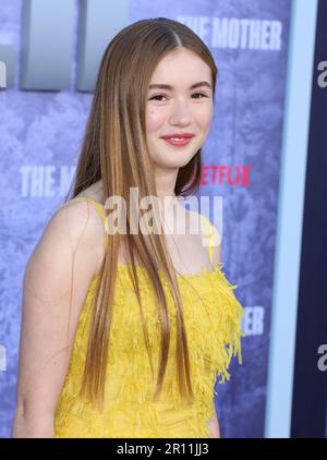 Westwood, USA. 10. Mai 2023. Lucy Paez trifft am Mittwoch, den 10. Mai 2023, zur MutterPremiere im Westwood Regency Village Theater in Westwood, Kalifornien, ein. (Foto: Juan Pablo Rico/Sipa USA) Guthaben: SIPA USA/Alamy Live News Stockfoto