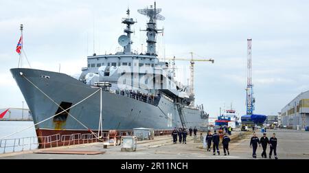 Russisches Ausbildungsschiff 210, Führungsschiff der Smolnyy-Klasse (Projekt 887), um Kadetten der Marine zu üben, die die Marine, russische Besatzung und Matrosen erziehen Stockfoto