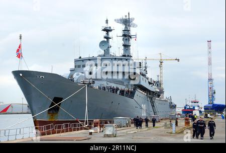 Russisches Ausbildungsschiff 210, Führungsschiff der Smolnyy-Klasse (Projekt 887), um Kadetten der Marine zu üben, die die Marine, russische Besatzung und Matrosen erziehen Stockfoto