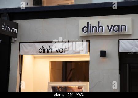 lyon , Aura Frankreich - 05 01 2023 : Dinh Van Jewellery Boutique Markenlogo und Textschild Fassadenladen Stockfoto