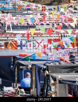 Das IWA Canalway Cavalcade veranstaltet am Samstag, den 29. April, während des Feiertagswochenendes, Celebra, Londons Little Venice zu einem 40.-jährigen Jubiläum Stockfoto