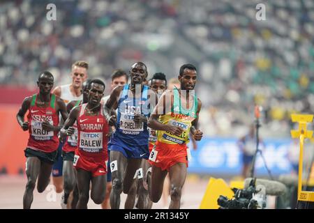 Telahun Haile Bekele nimmt an den 5000 Metern der Leichtathletik-Weltmeisterschaft 2019 in Doha Teil. Stockfoto