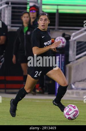 WASHINGTON, DC, USA - 10. MAI 2023: Washington Spirit Forward Lena Silano (24) (24) über den Angriff während eines NWSL Challenge Cup-Spiels zwischen Washington Spirit und Orlando Pride am 10. Mai 2023 auf dem Audi Field in Washington, DC (Foto von Tony Quinn-Alamy Live News) Stockfoto