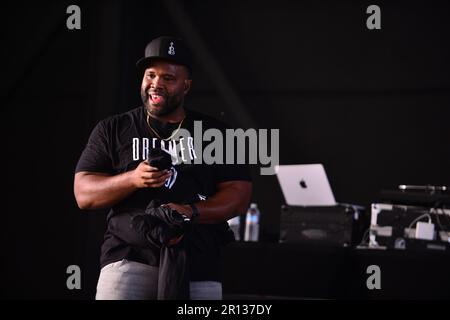 MIRAMAR, FLORIDA - MAI 07: KeV Marcus of Black Violin tritt während der Black Violin Foundation: Dreamer Art Festival im Miramar Regional Park Ampitheater am 7. Mai 2023 in Miramar, Florida. (Foto: JL/Sipa USA) Stockfoto