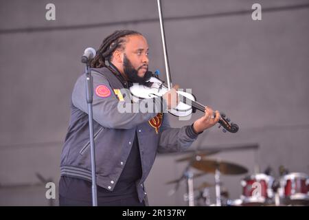 Miramar, USA. 07. Mai 2023. MIRAMAR, FLORIDA - MAI 07: Malcolm McNeish of Sons of Mystro tritt am 7. Mai 2023 in Miramar, Florida, während der Black Violin Foundation: Dreamer Art Festival auf. (Foto: JL/Sipa USA) Guthaben: SIPA USA/Alamy Live News Stockfoto