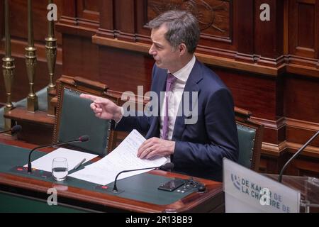 Brüssel, Belgien. 11. Mai 2023. Premierminister Alexander De Croo nahm am Donnerstag, den 11. Mai 2023, auf einer Plenarsitzung der Kammer im Bundesparlament in Brüssel ein Bild auf. BELGA FOTO NICOLAS MAETERLINCK Kredit: Belga News Agency/Alamy Live News Stockfoto