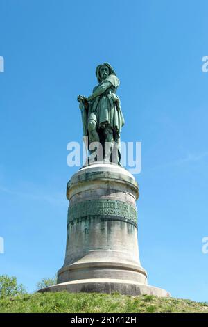 Alise Sainte reine, Vercingetorix monumentale Statue des Bildhauers Aime Millet auf dem Gipfel des Mont Auxois, Cote d'Or, Bourgogne Franche Comte, Frankreich Stockfoto